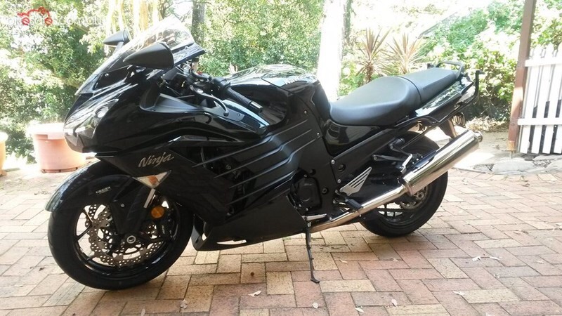 Is my bikes ever red to as metallic black? Is my bikes ever red to as metallic black?