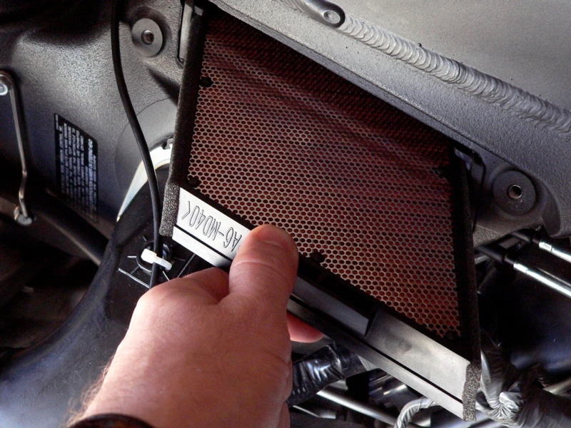 How To Remove Air Filter Element