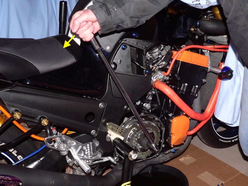 CLUTCH HUB AND BASKET REMOVAL, GEN1