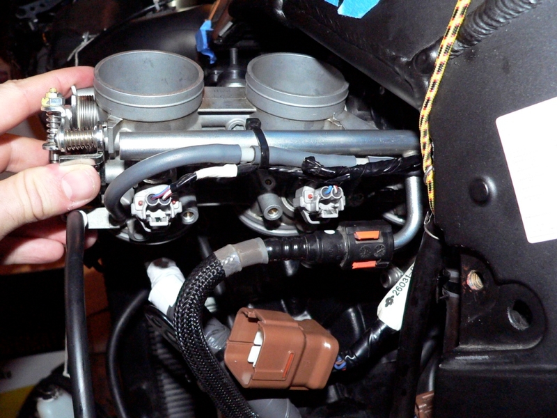 Throttle Bodies Assembly Removal