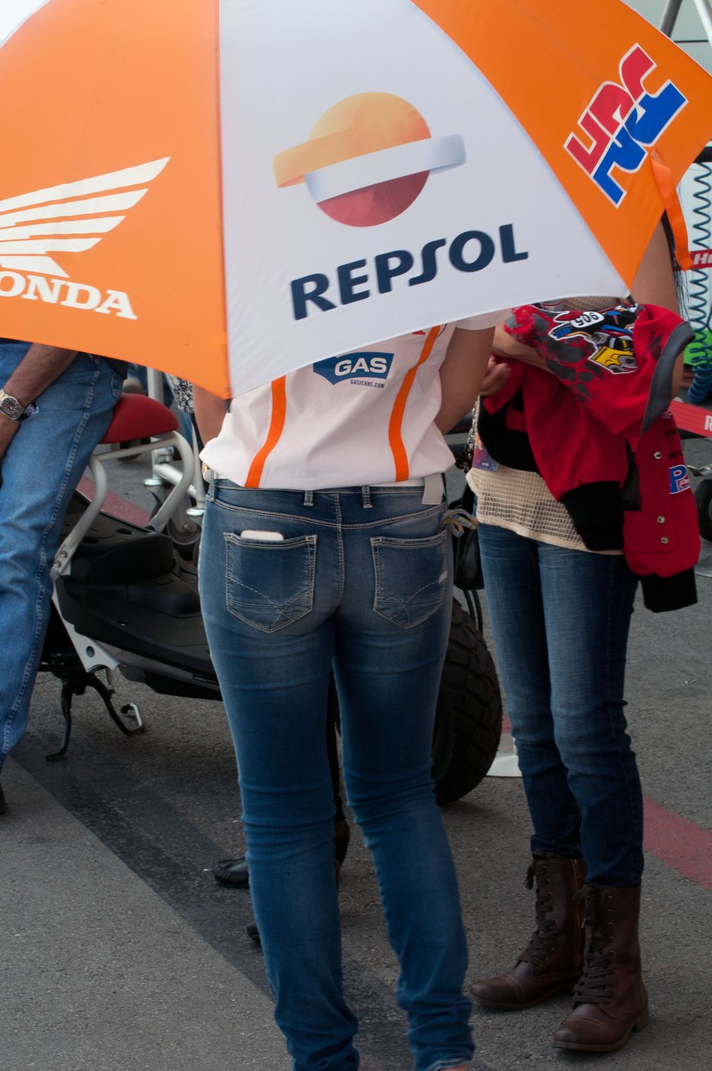Honda umbrella girl #2