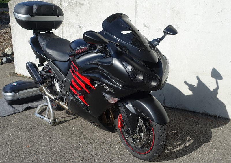 GIVI Monokey V47L vs V56L Topcases (WITH PIX!!!)
