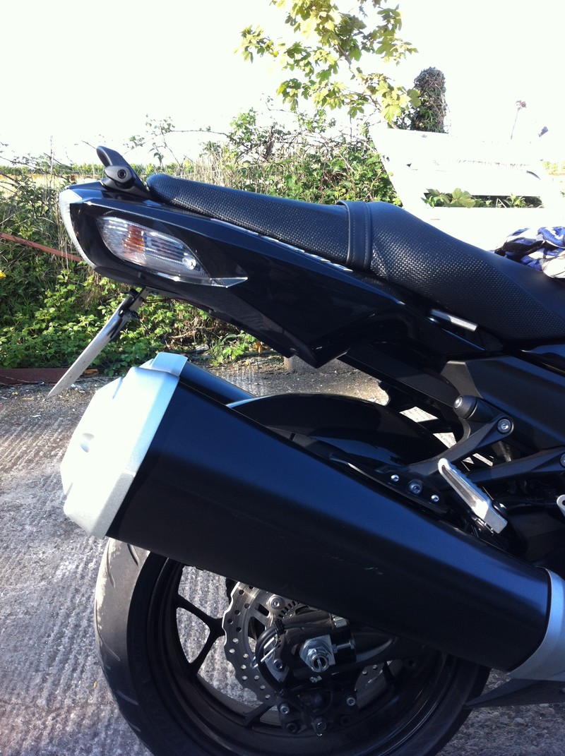 zzr1400 tail tidy
