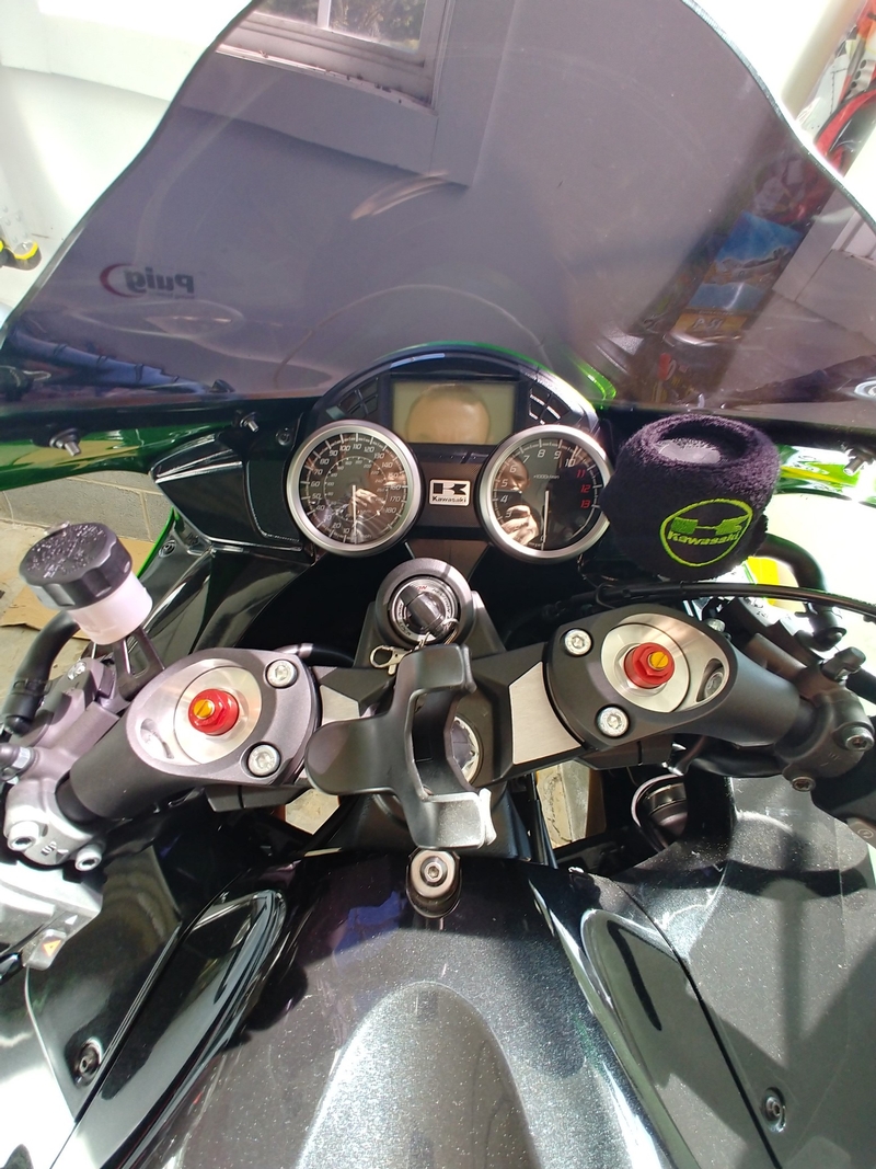 Inexpensive Cell Phone Mount